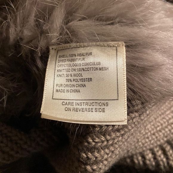 June rabbit fur button front vest size medium - Picture 6 of 8